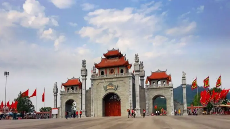 Giới thiệu về khu di tích Đền Hùng