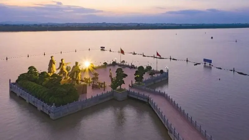 Hướng dẫn cách di chuyển tới Bạch Đằng Giang