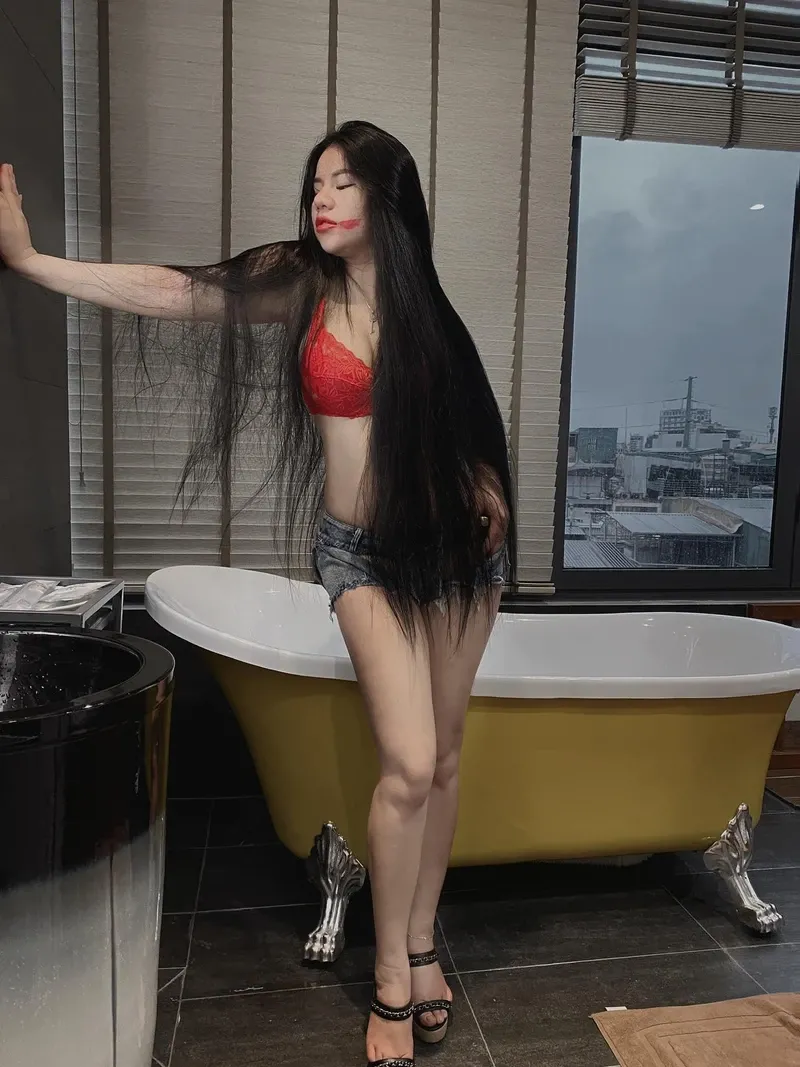 ảnh cô giáo bích phương sex 21