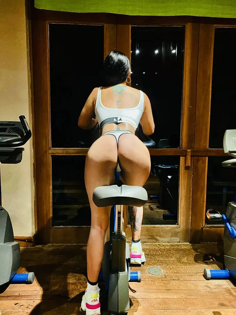 ảnh cô giáo bích phương sex 09