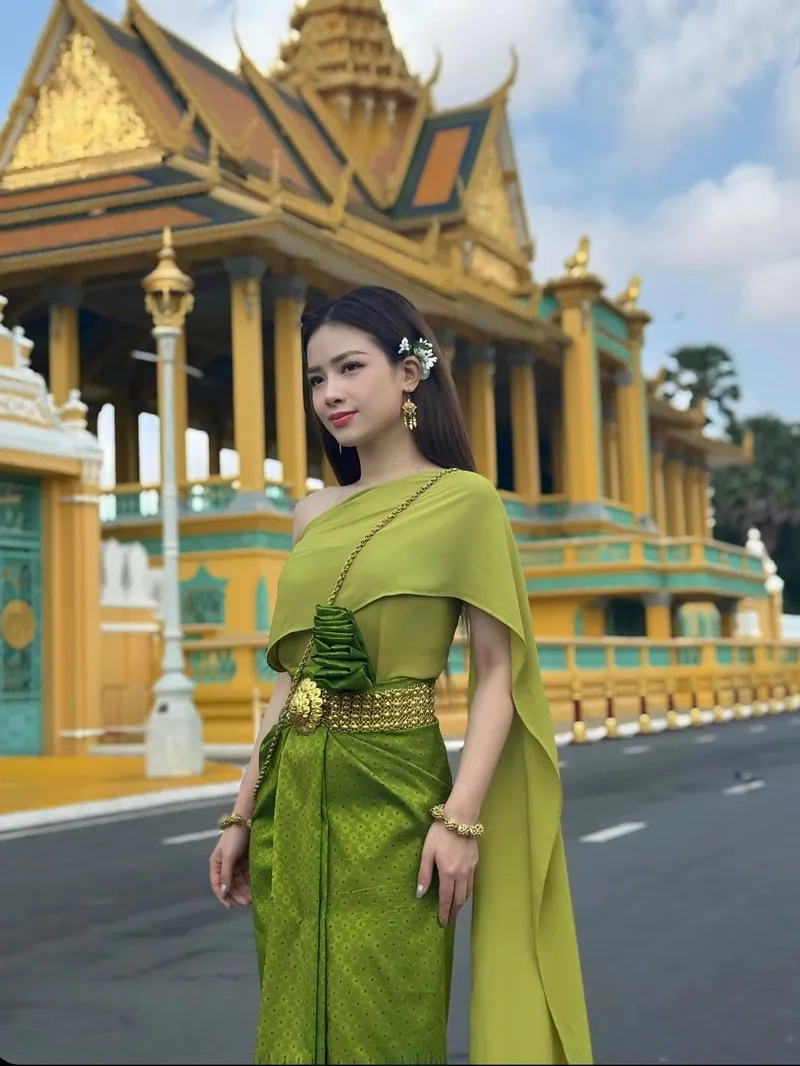 Nữ nhi tình Dương Hoàng Yến, bài hát với giai điệu ngọt ngào