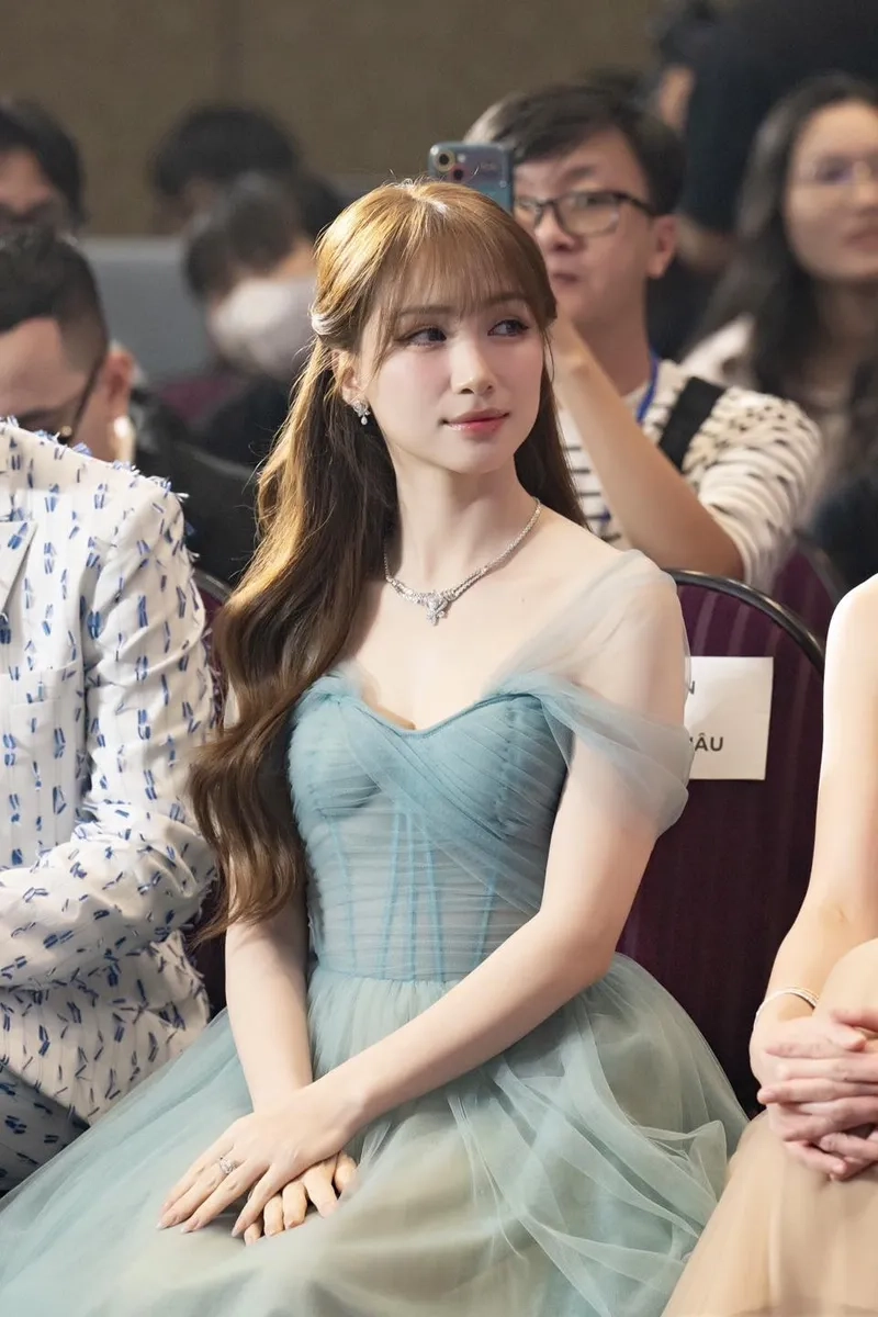 Hòa Minzy bài hát hay nhất bạn không thể bỏ lỡ