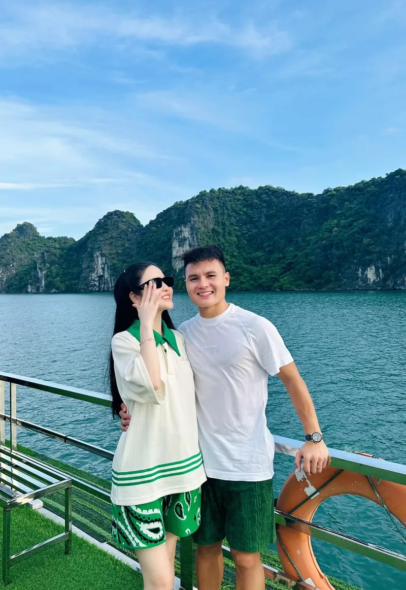 Đám cưới cổ tích của đám cưới Quang Hải và Chu Thanh Huyền