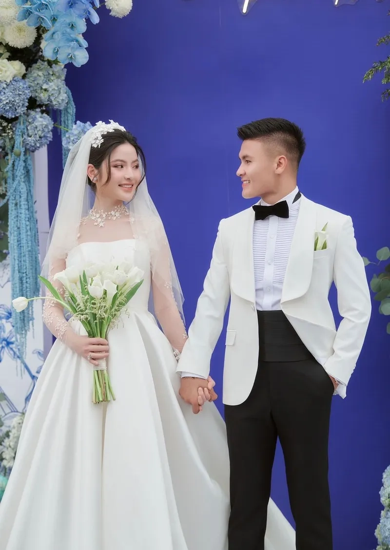 Toàn cảnh đám cưới Chu Thanh Huyền, lộng lẫy và xa hoa