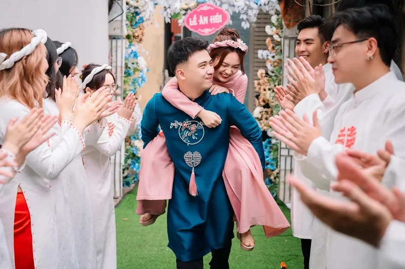 Ăn hỏi Đặng Thu Hà giản dị nhưng đầy ý nghĩa