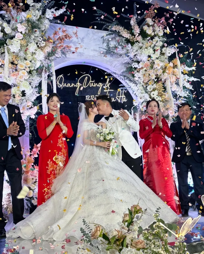 Đặng Thu Hà lấy chồng ở độ tuổi nào khiến fan bất ngờ