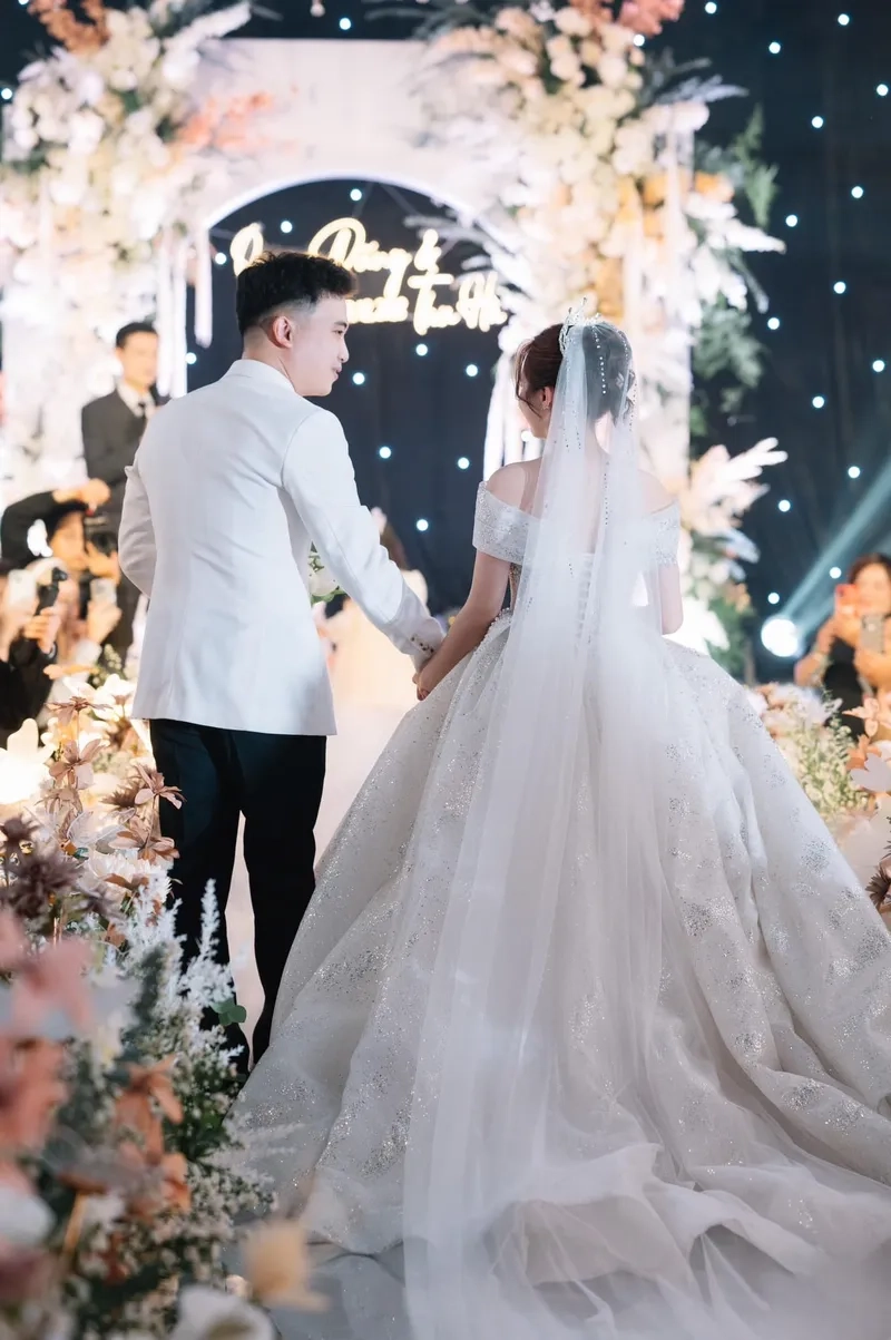 Cưới Đặng Thu Hà có phải là mơ ước của bao chàng trai