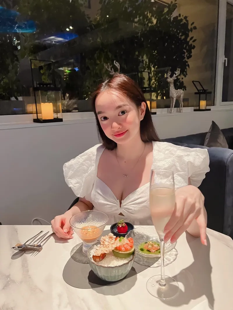 Kaity Nguyễn gia thế có thật sự khủng như lời đồn