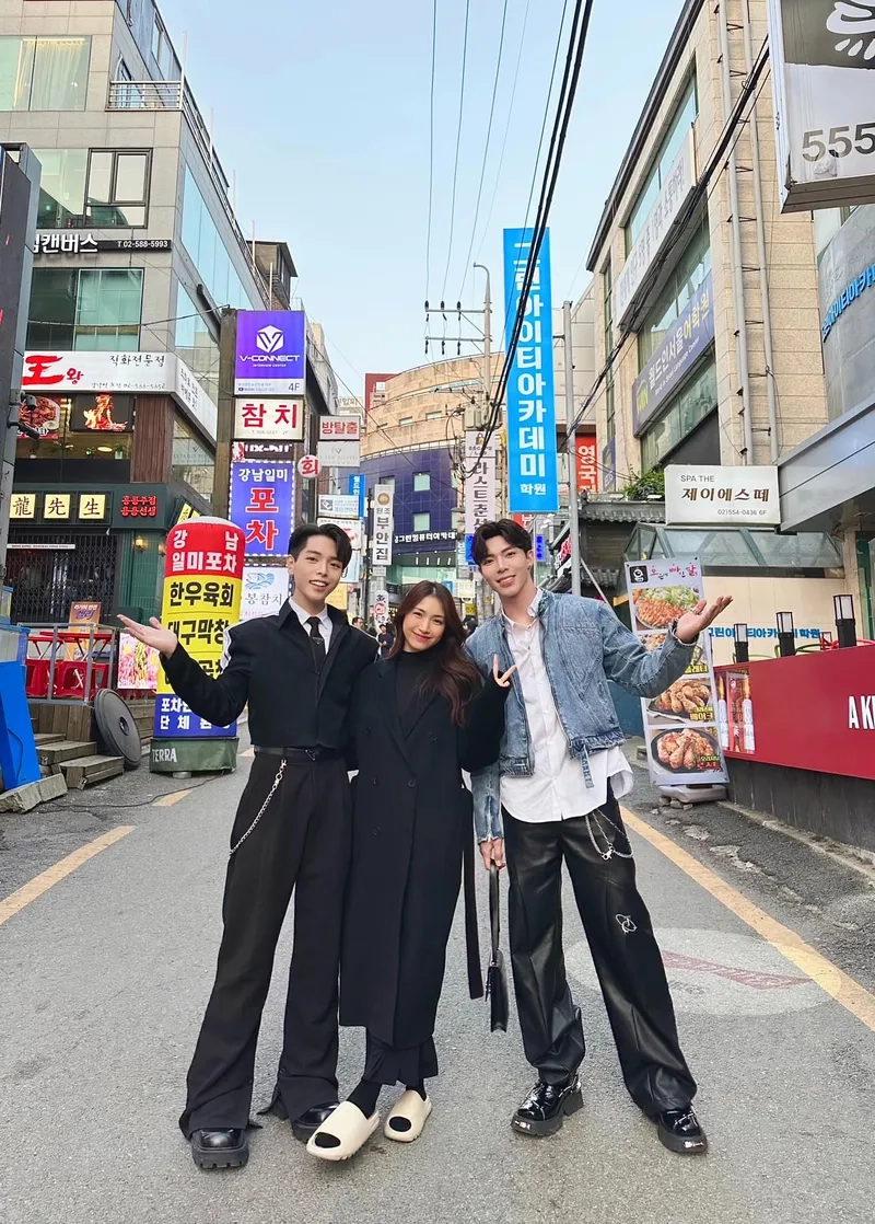 Hòa Minzy Đức Phúc Erik và hành trình 10 năm tình bạn