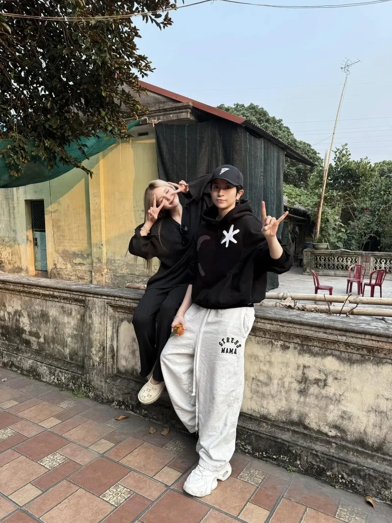 Tin đồn Xoài Non yêu Gil Lê có thực sự chính xác không