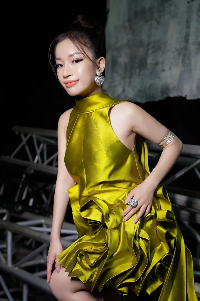 Lâm Bảo Ngọc live, những màn trình diễn đỉnh cao
