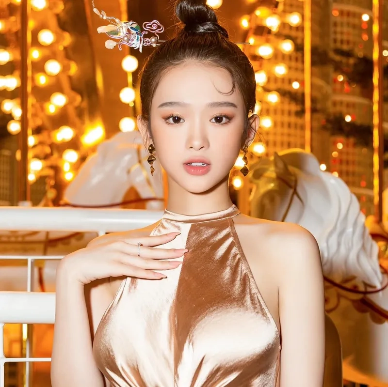 Linh Ka Instagram có gì hot mà được hàng triệu người theo dõi