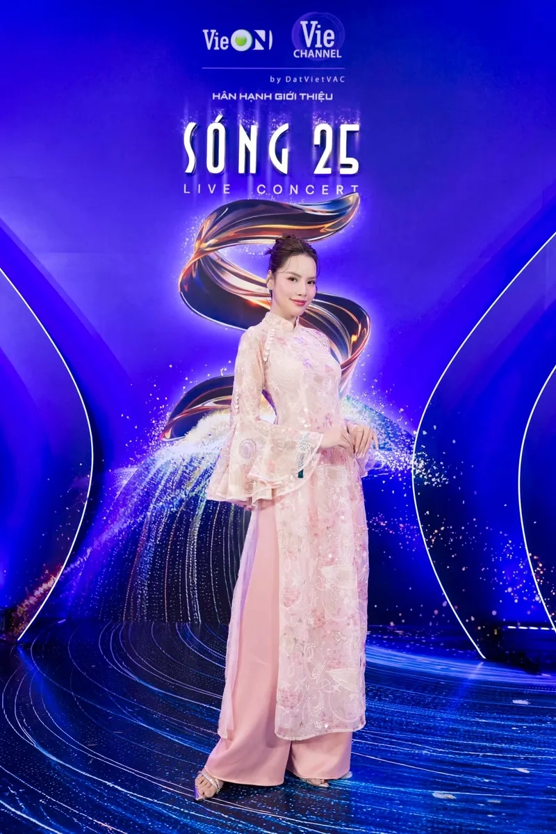 Hoa hậu Lê Hoàng Phương là ai mà ghi dấu ấn mạnh mẽ tại Miss Grand
