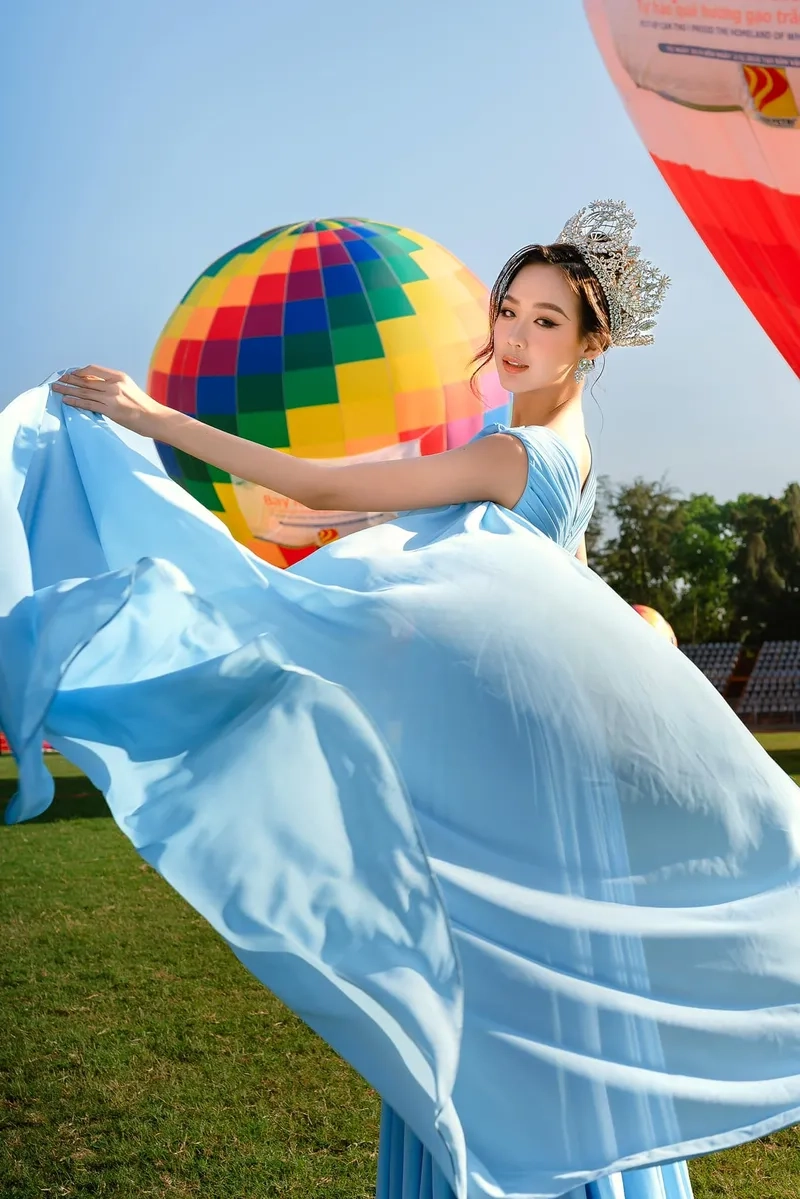 Lê Nguyễn Bảo Ngọc là hoa hậu gì mà gây sốt toàn cầu