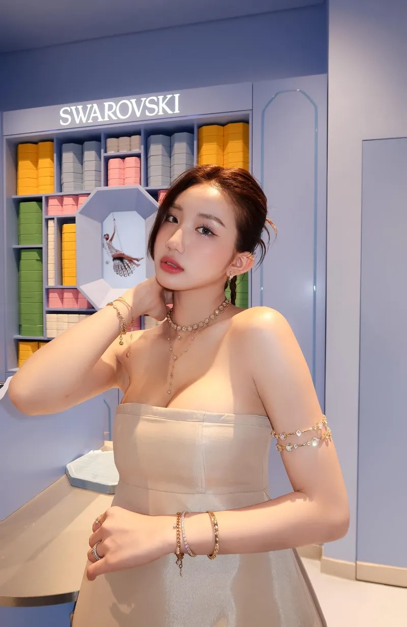 Lê Thị Khánh Huyền Tik Tok và loạt video triệu view đáng xem nhất