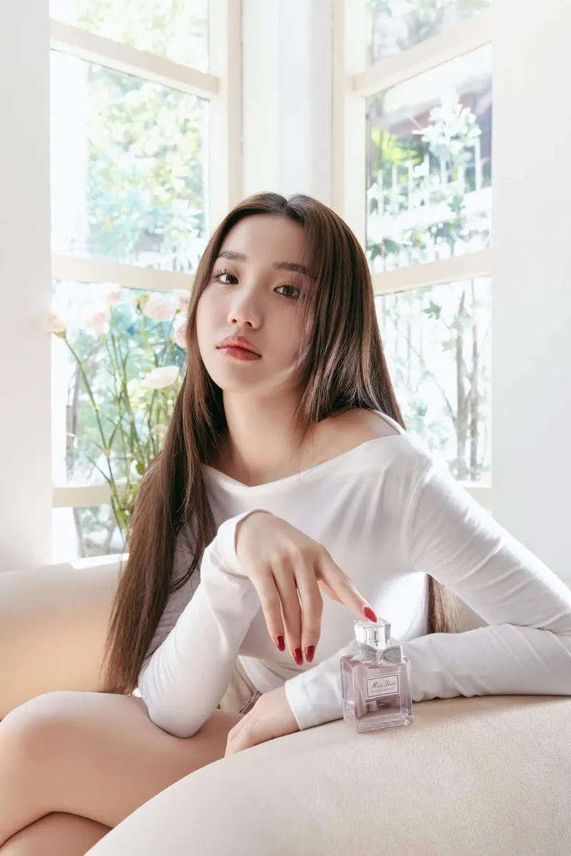Lê Thị Khánh Huyền làm nghề gì mà có thu nhập khủng đến vậy