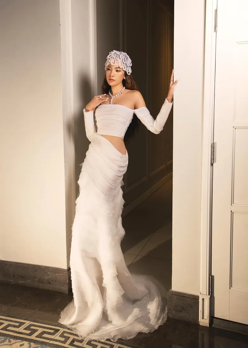 Lê Hoàng Phương bán kết Miss Grand International gây bùng nổ