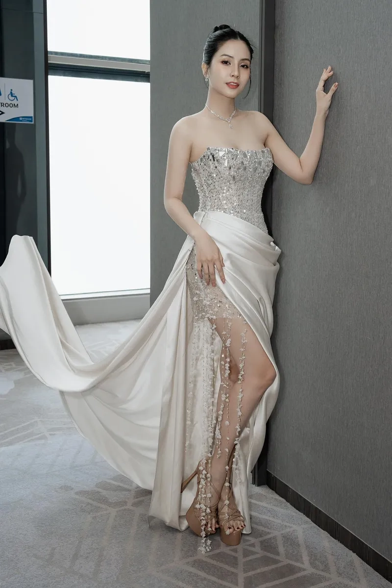 Thiên An cao bao nhiêu mà vóc dáng luôn ấn tượng trên màn ảnh