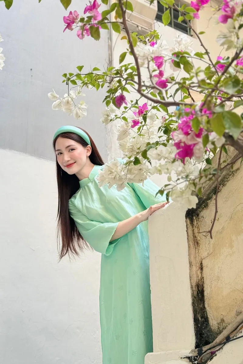 Hoà Minzy quê gốc ở đâu và hành trình vươn tới thành công
