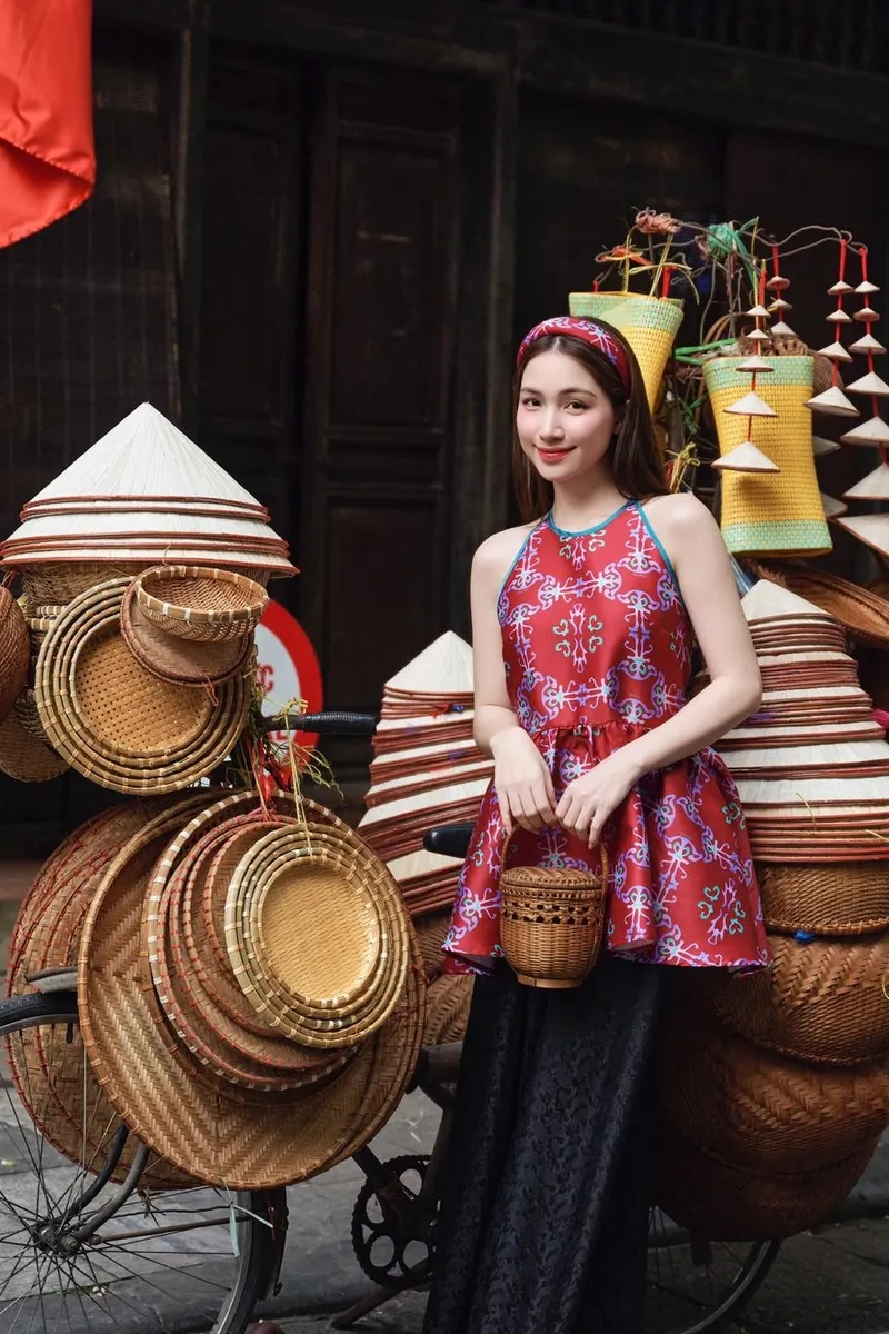 Hòa Minzy bao nhiêu tuổi mà đã có thành công đáng ngưỡng mộ