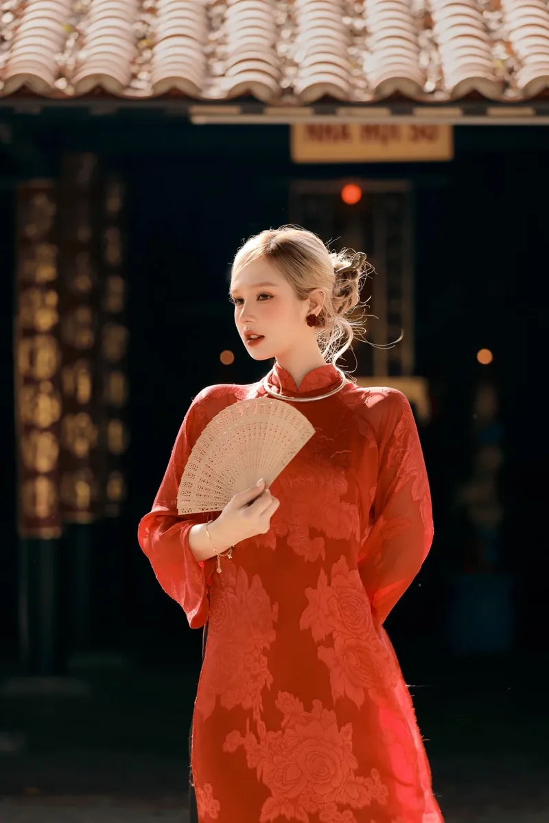 Xoài Non tên thật là gì mà khiến nhiều người tò mò đến vậy