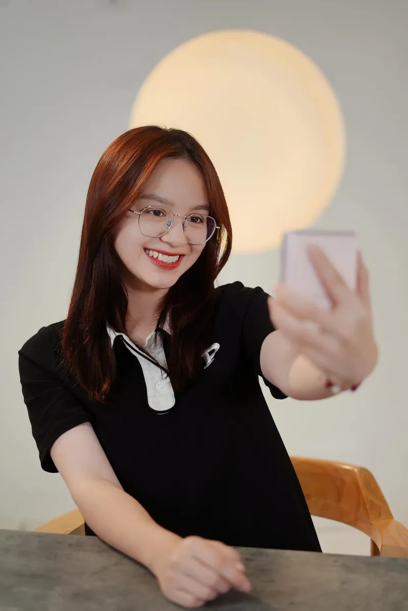 Đặng Thu Hà Schannel quê ở đâu mà có giọng nói đặc trưng vậy