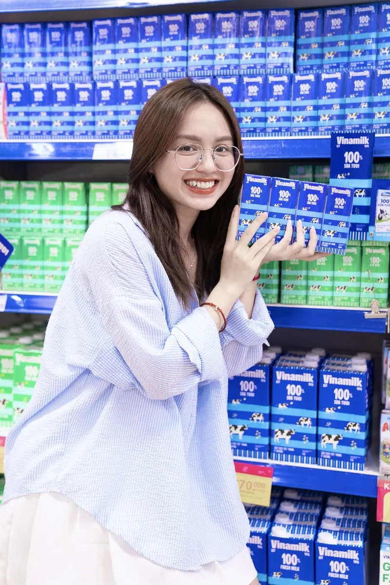 Đặng Thu Hà sinh ngày bao nhiêu và cung hoàng đạo của cô là gì