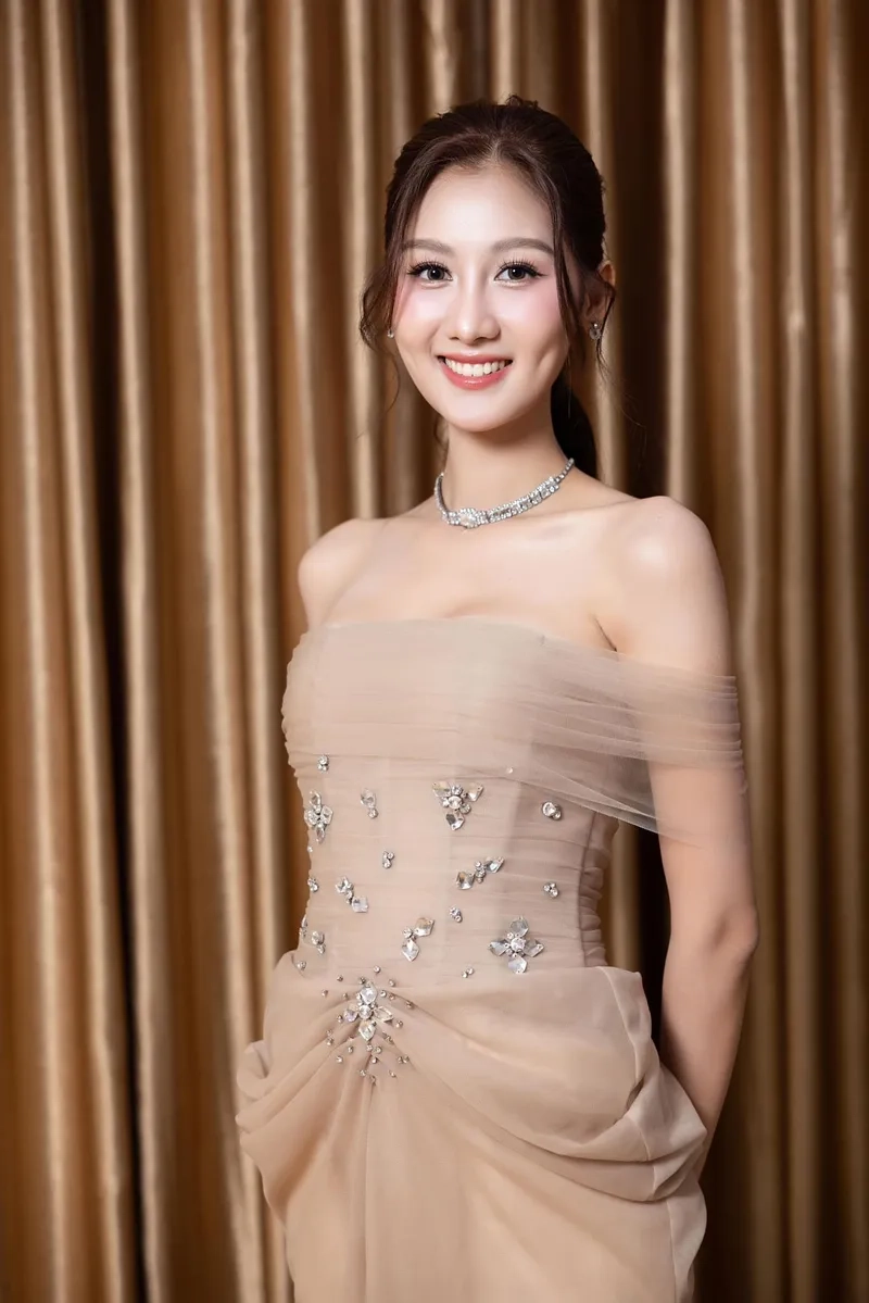 Võ Lê Quế Anh học trường nào, bật mí về hành trình học tập của cô