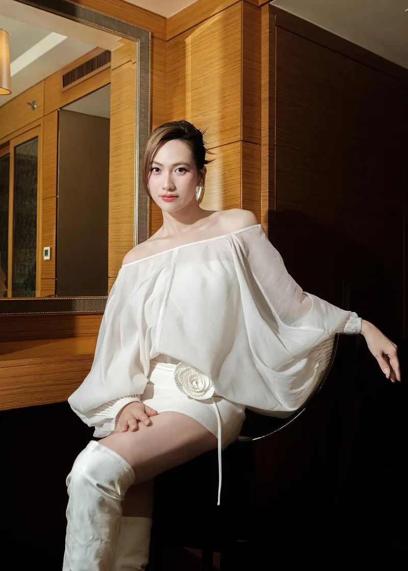 Phương Anh Đào có chồng chưa mà vẫn giữ nét đẹp trẻ trung