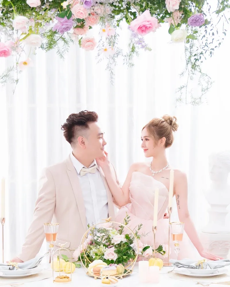 Xoài Non váy cưới lộng lẫy trong ngày trọng đại cùng Xemesis