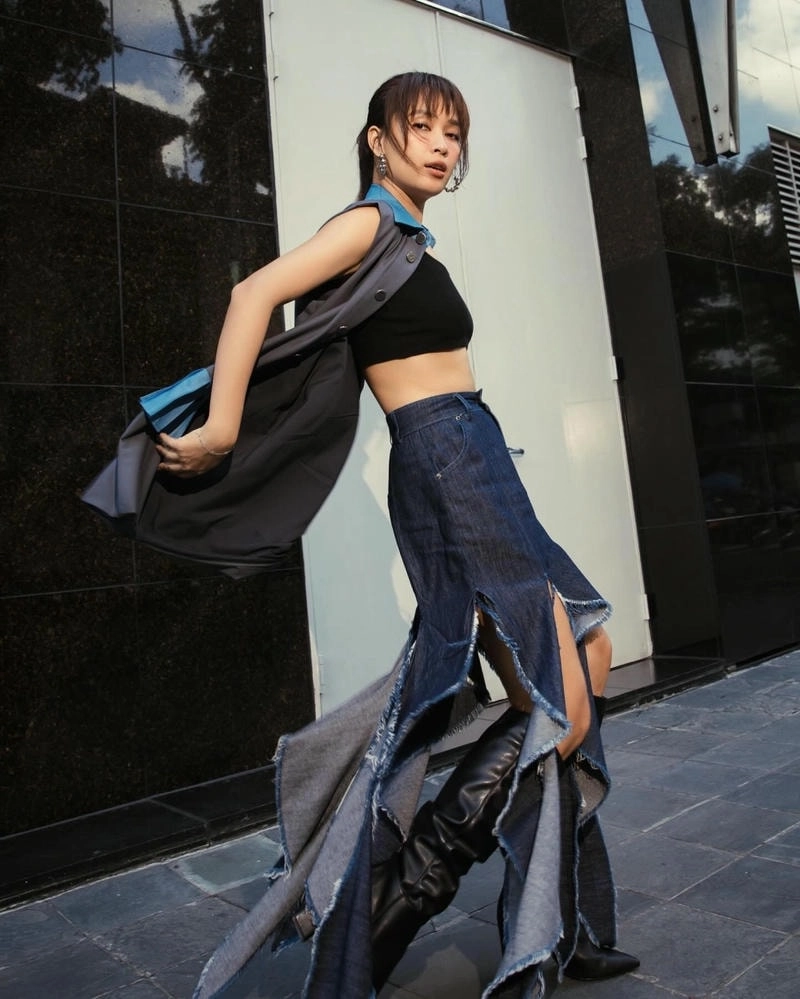 Ái Phương ca sĩ khẳng định tên tuổi qua từng nốt nhạc