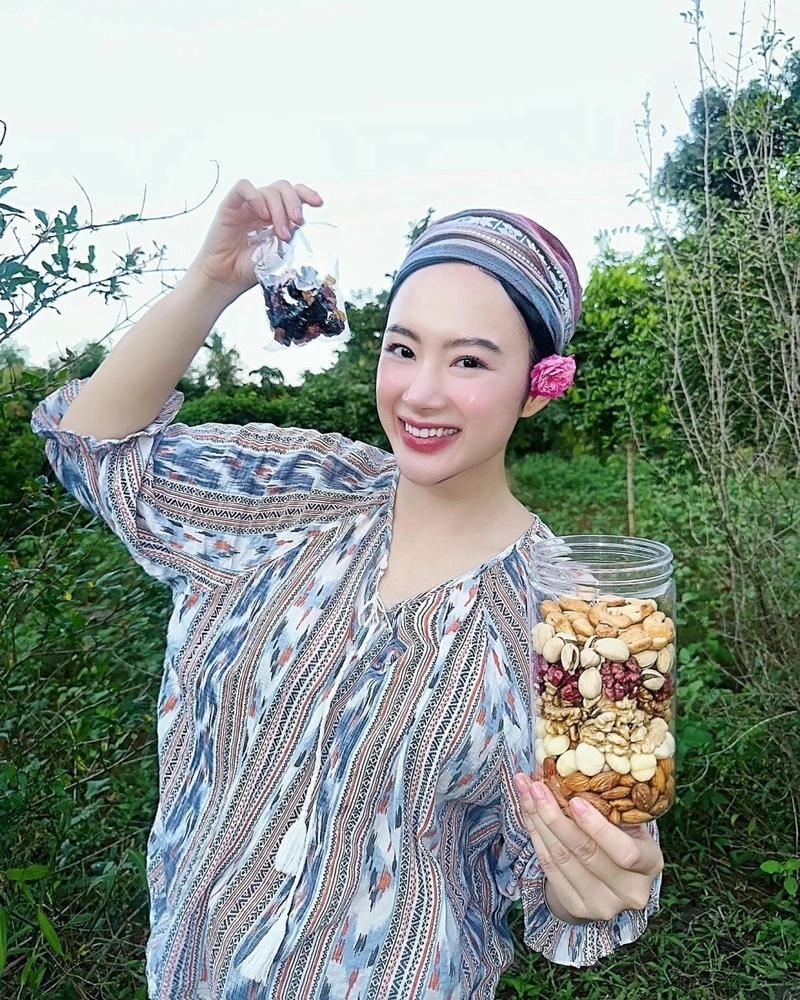 Bí quyết tập luyện của Angela Phương Trinh gym