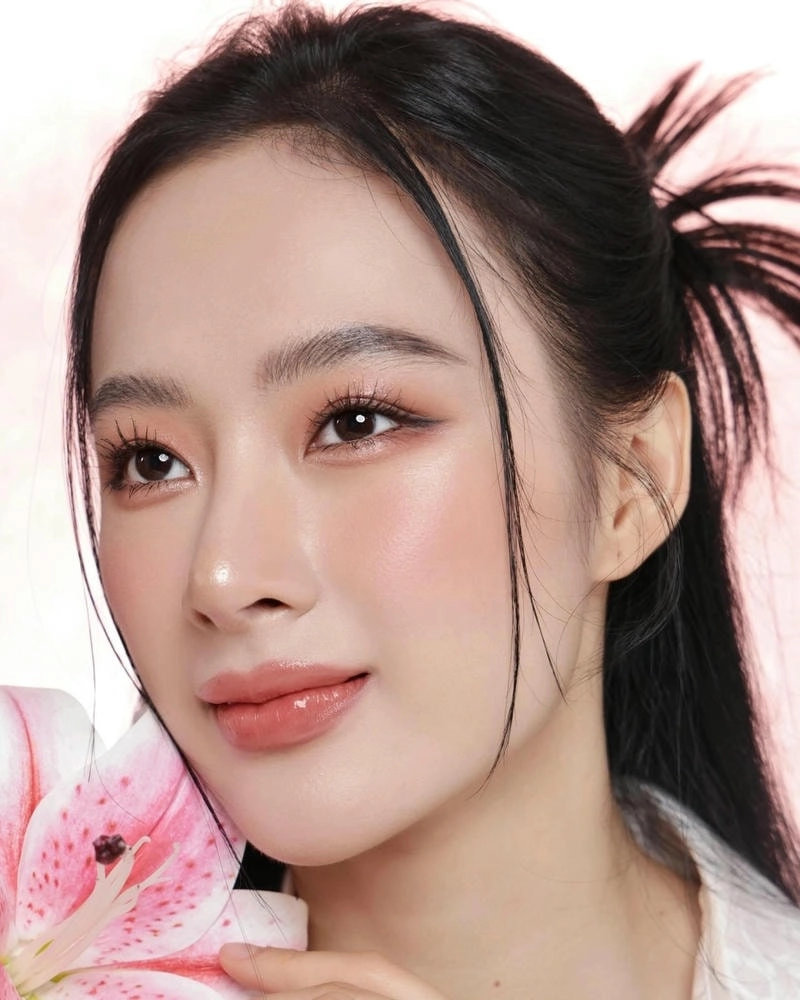 Bạn có biết Angela Phương Trinh sinh năm bao nhiêu