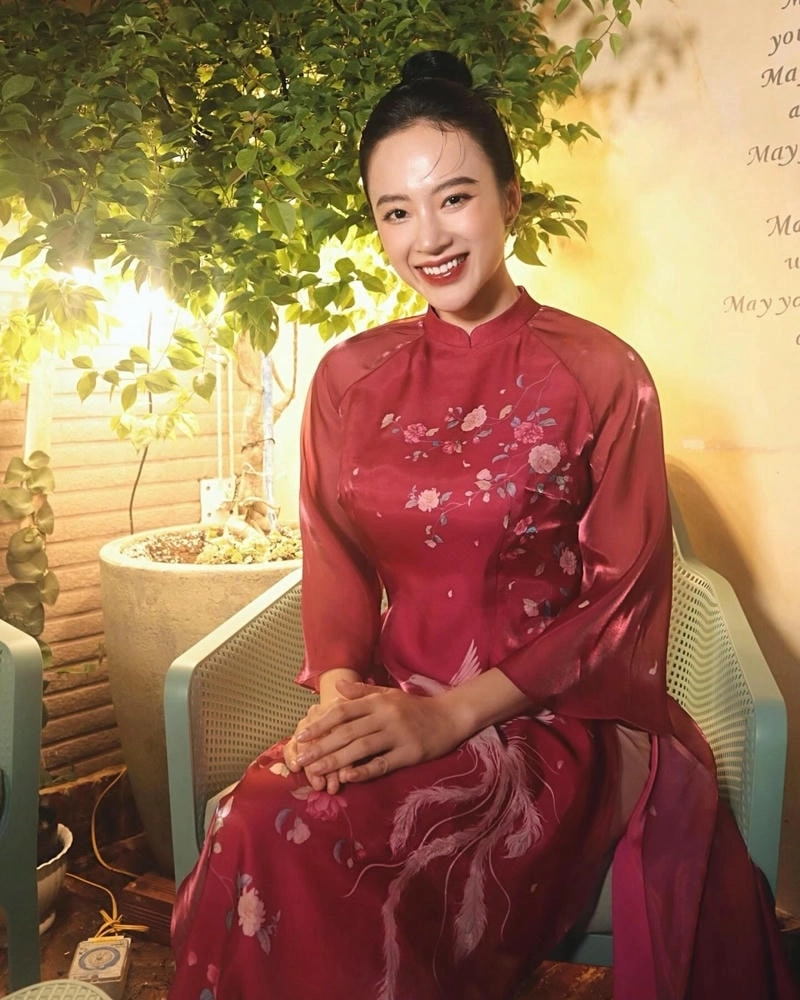 Cuộc sống kín tiếng của Angela Phương Trinh hiện tại