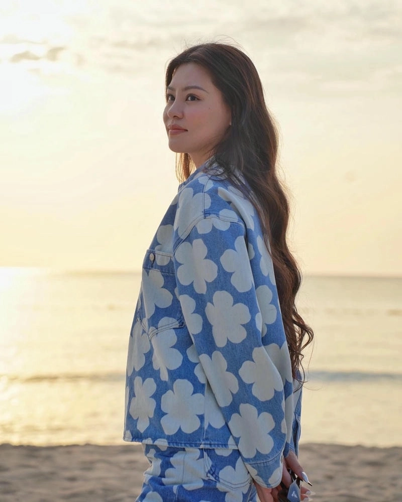 Bùi Lan Hương chị đẹp đạp gió rẽ sóng cuốn hút mọi ánh nhìn