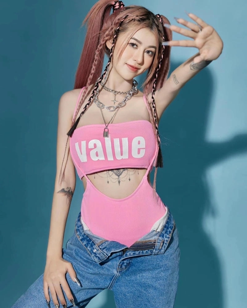 Hana Cẩm Tiên karaoke cho phút giây thư giãn