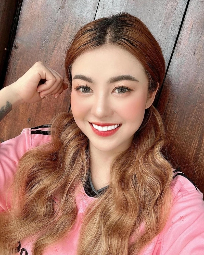 Hana Cẩm Tiên Tết Bình An gửi lời chúc xuân an lành