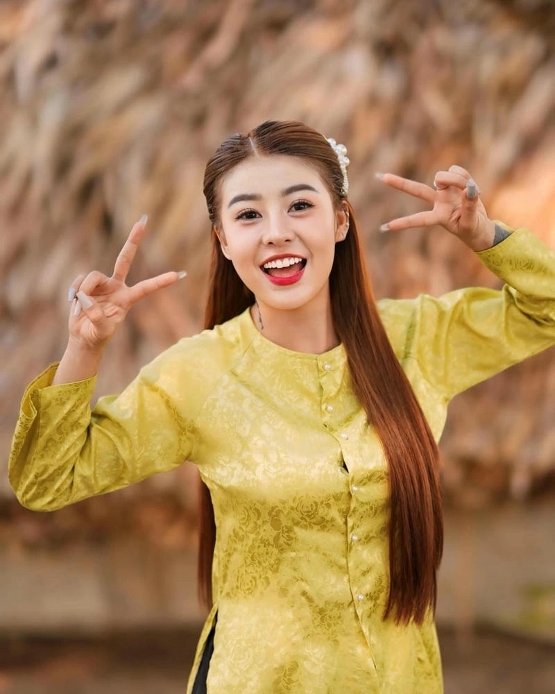 Cẩm Tiên Hana tên gọi quen thuộc với người mộ điệu