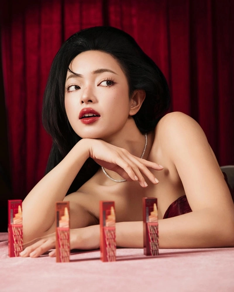 Loạt clip hot từ Châu Bùi tiktok