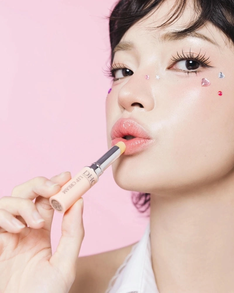 Chia sẻ chiều cao thật của Châu Bùi cao