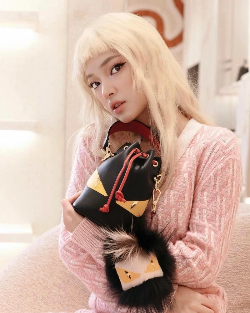 Thông tin tổng hợp Châu Bùi profile