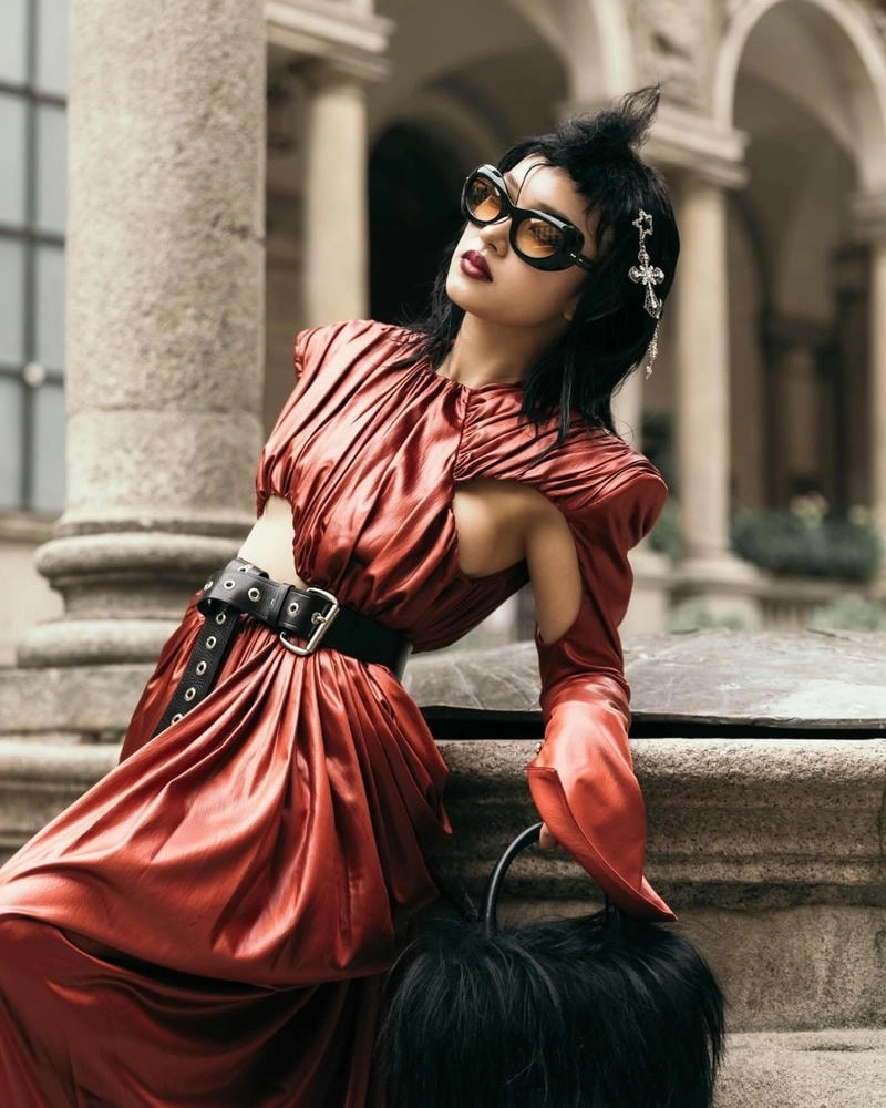 Nghi vấn Châu Bùi bị đặt camera riêng tư