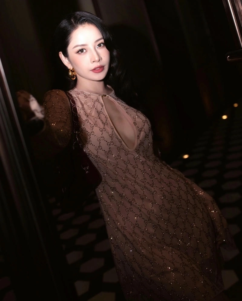 Gây bão mạng với Chi Pu Đạp Gió