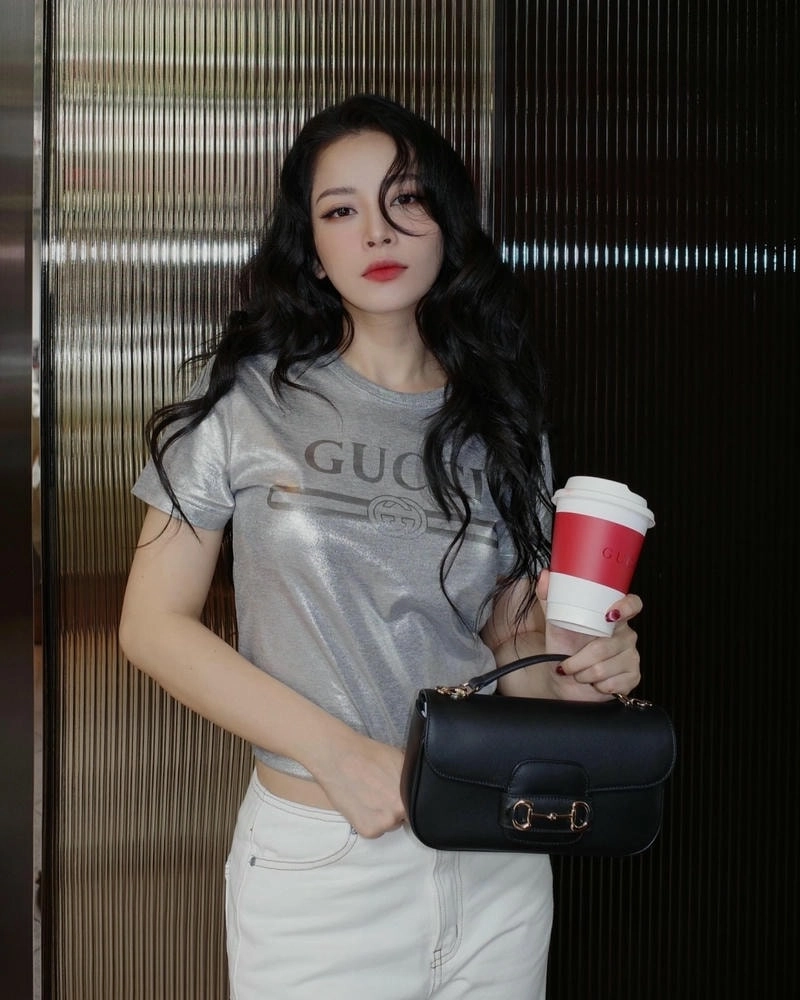 Tài khoản xác thực Chi Pu Official