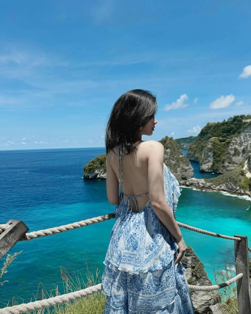 Trữ tình với Hà Nội 12 mùa hoa Dương Hoàng Yến