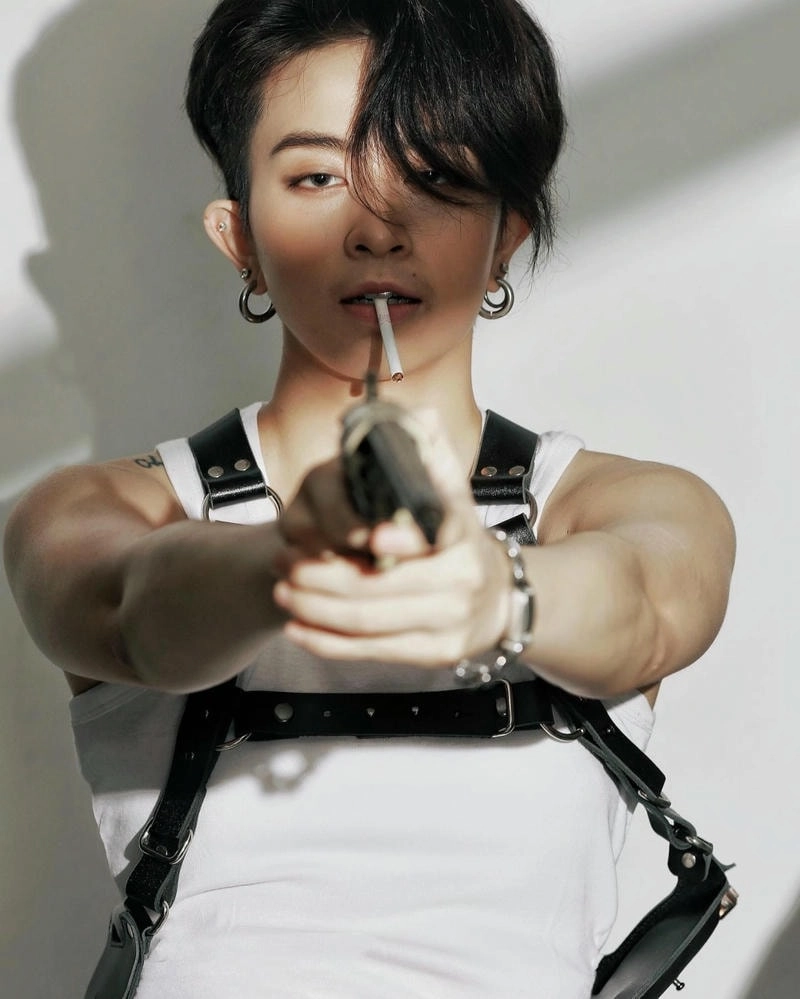 Gil Lê bao nhiêu tuổi là câu hỏi quen thuộc