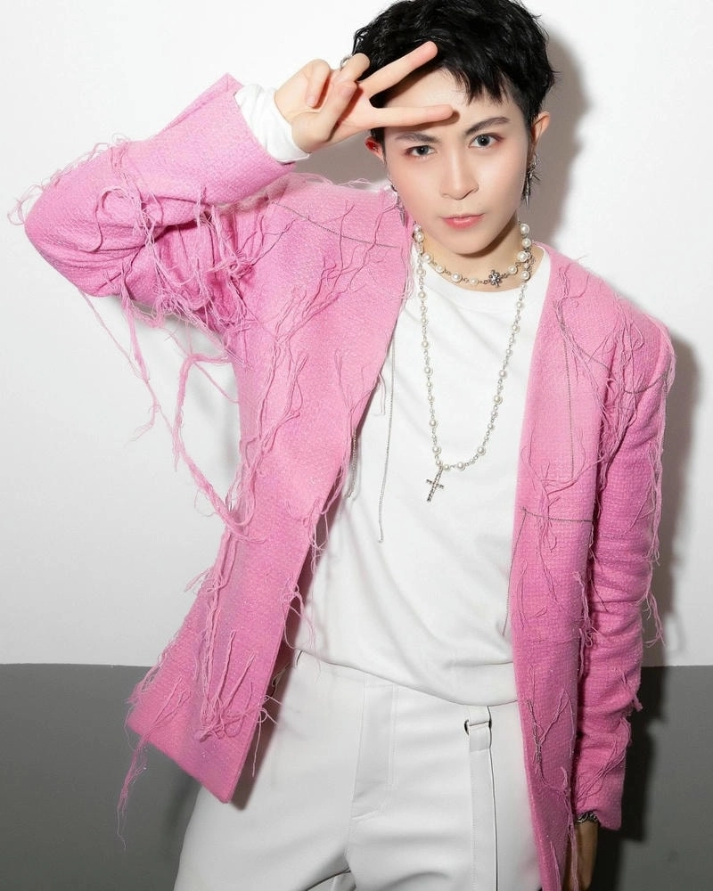 Gil Lê sinh năm mấy bạn đã biết chưa