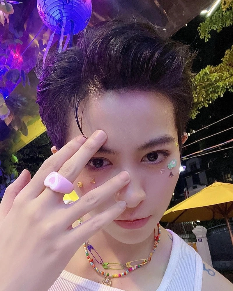 Bài hát của Gil Lê mang đậm cá tính riêng