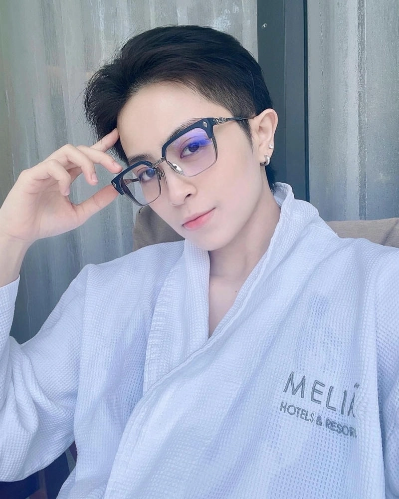 Chiều cao của Gil Lê là điều nhiều người hỏi