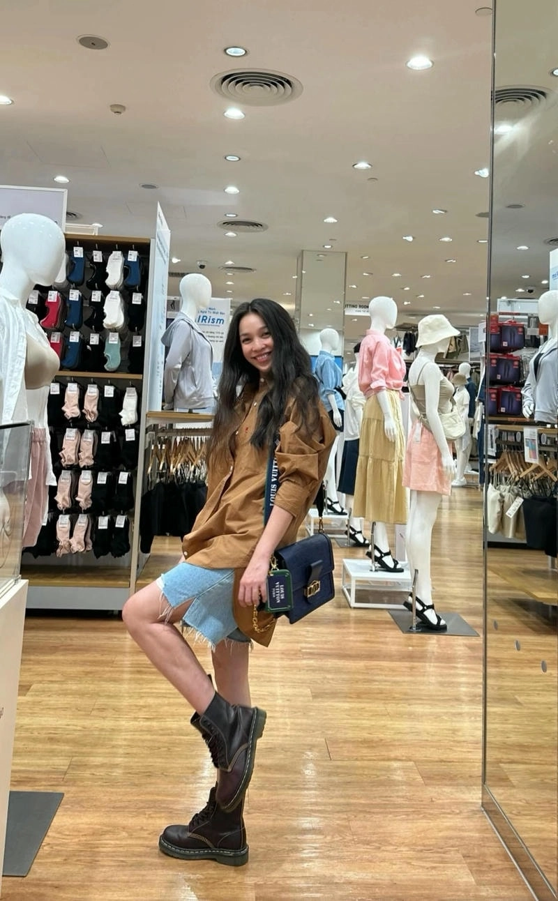 Hát cùng những bản Karaoke Hiền Thục